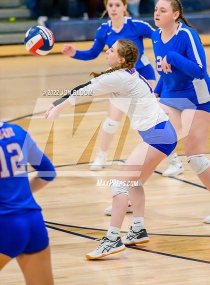 Thumbnail 3 in East Hampton vs. Hale Ray (CIAC Class S Final) photogallery.