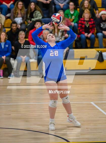 Thumbnail 1 in East Hampton vs. Hale Ray (CIAC Class S Final) photogallery.