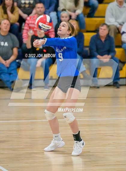 Thumbnail 3 in East Hampton vs. Hale Ray (CIAC Class S Final) photogallery.