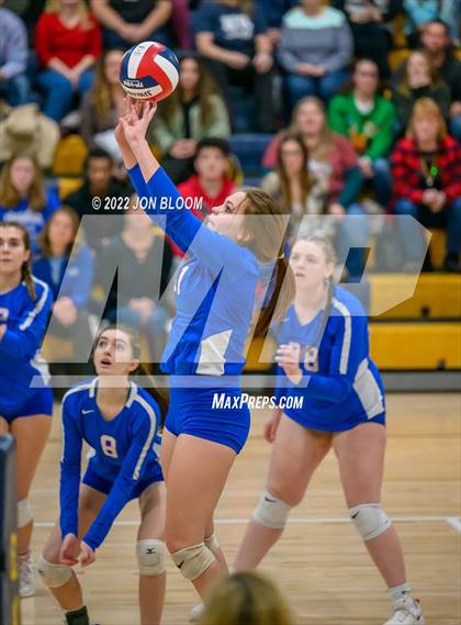 Thumbnail 3 in East Hampton vs. Hale Ray (CIAC Class S Final) photogallery.