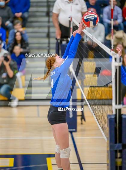 Thumbnail 2 in East Hampton vs. Hale Ray (CIAC Class S Final) photogallery.