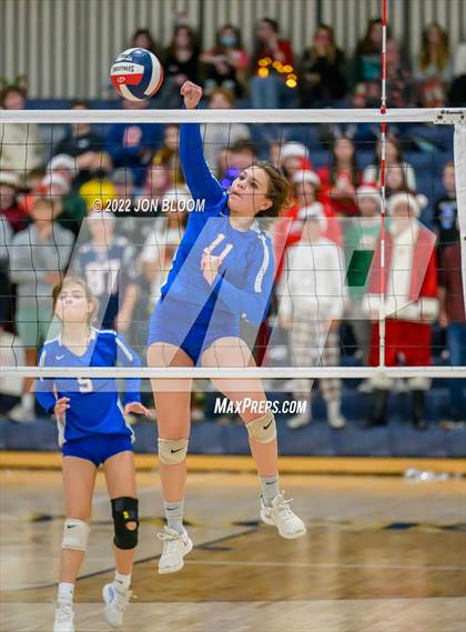 Thumbnail 1 in East Hampton vs. Hale Ray (CIAC Class S Final) photogallery.