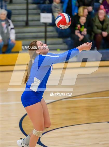 Thumbnail 1 in East Hampton vs. Hale Ray (CIAC Class S Final) photogallery.