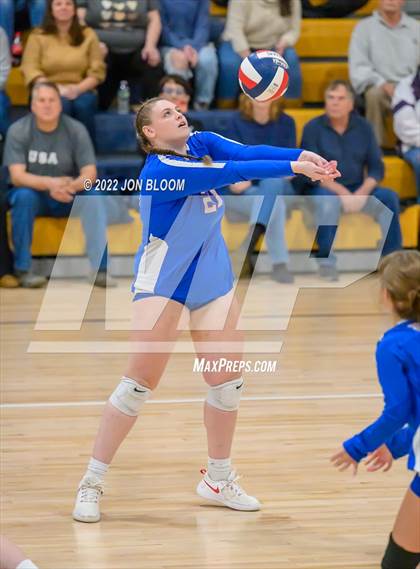 Thumbnail 3 in East Hampton vs. Hale Ray (CIAC Class S Final) photogallery.