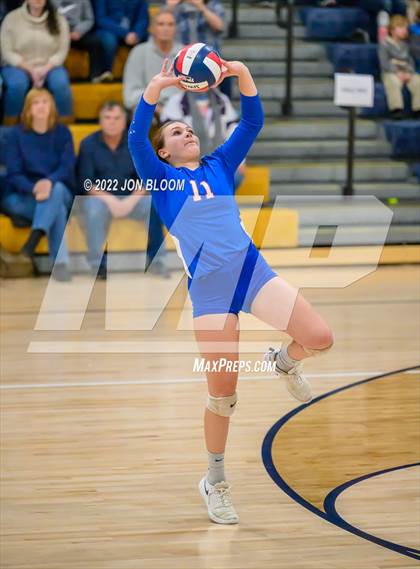 Thumbnail 2 in East Hampton vs. Hale Ray (CIAC Class S Final) photogallery.