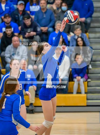 Thumbnail 1 in East Hampton vs. Hale Ray (CIAC Class S Final) photogallery.