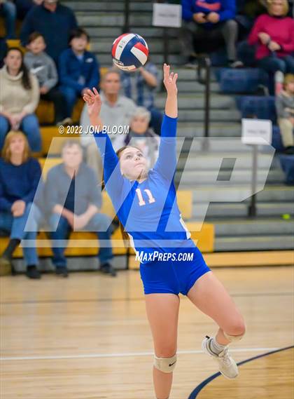 Thumbnail 3 in East Hampton vs. Hale Ray (CIAC Class S Final) photogallery.