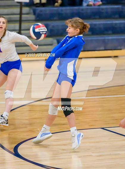 Thumbnail 1 in East Hampton vs. Hale Ray (CIAC Class S Final) photogallery.