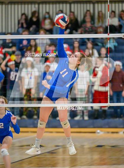 Thumbnail 2 in East Hampton vs. Hale Ray (CIAC Class S Final) photogallery.