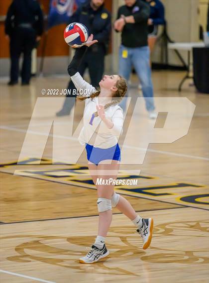 Thumbnail 2 in East Hampton vs. Hale Ray (CIAC Class S Final) photogallery.