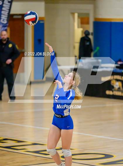 Thumbnail 1 in East Hampton vs. Hale Ray (CIAC Class S Final) photogallery.