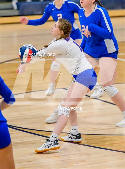 Thumbnail 2 in East Hampton vs. Hale Ray (CIAC Class S Final) photogallery.
