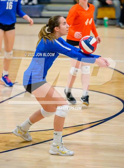 Thumbnail 3 in East Hampton vs. Hale Ray (CIAC Class S Final) photogallery.