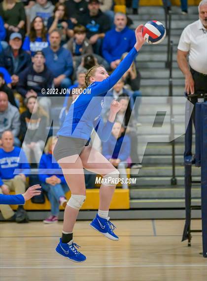 Thumbnail 3 in East Hampton vs. Hale Ray (CIAC Class S Final) photogallery.