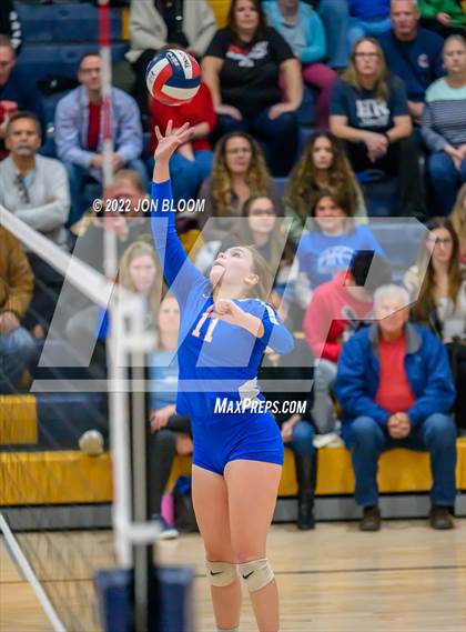 Thumbnail 3 in East Hampton vs. Hale Ray (CIAC Class S Final) photogallery.