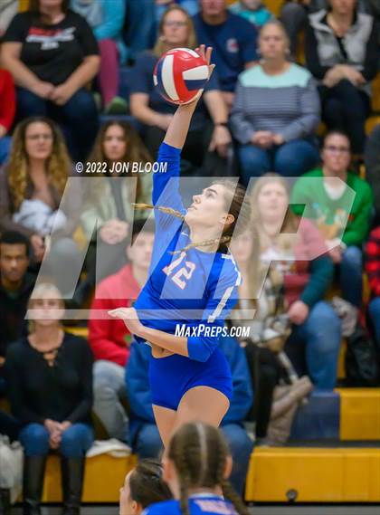 Thumbnail 3 in East Hampton vs. Hale Ray (CIAC Class S Final) photogallery.