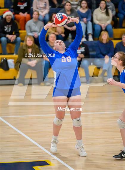 Thumbnail 3 in East Hampton vs. Hale Ray (CIAC Class S Final) photogallery.