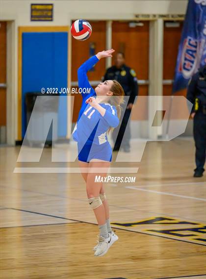 Thumbnail 1 in East Hampton vs. Hale Ray (CIAC Class S Final) photogallery.