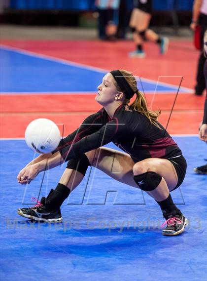 Thumbnail 2 in Ponderosa vs. Pueblo West (CHSAA 4A Pool 2) photogallery.