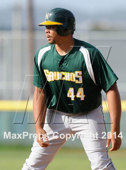 Thumbnail 3 in La Mirada vs Narbonne (St. Paul Tournament) photogallery.