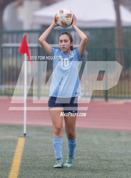 Thumbnail 1 in Glendora vs. Walnut photogallery.