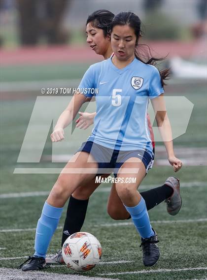 Thumbnail 2 in Glendora vs. Walnut photogallery.