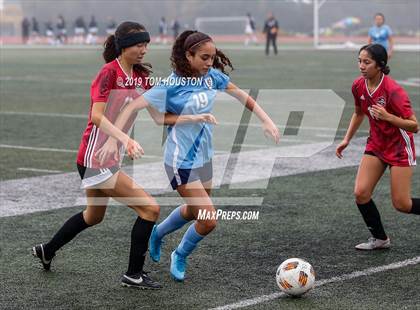 Thumbnail 1 in Glendora vs. Walnut photogallery.
