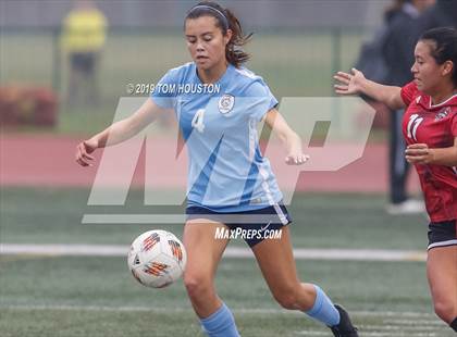 Thumbnail 3 in Glendora vs. Walnut photogallery.
