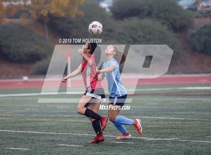 Thumbnail 1 in Glendora vs. Walnut photogallery.