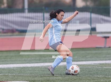 Thumbnail 1 in Glendora vs. Walnut photogallery.