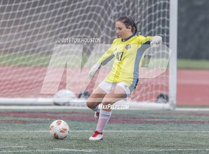 Thumbnail 3 in Glendora vs. Walnut photogallery.