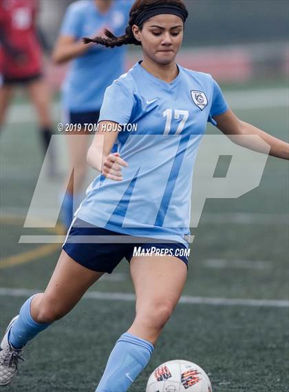 Thumbnail 2 in Glendora vs. Walnut photogallery.