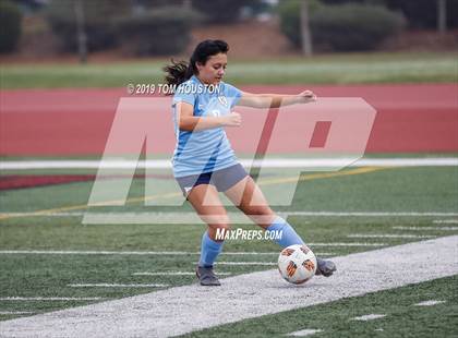 Thumbnail 3 in Glendora vs. Walnut photogallery.