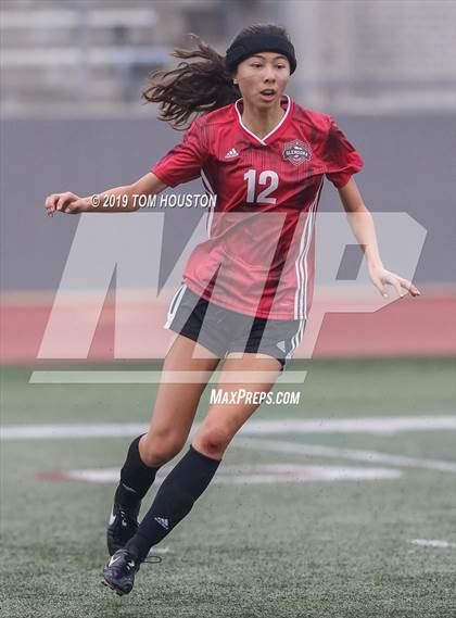 Thumbnail 2 in Glendora vs. Walnut photogallery.