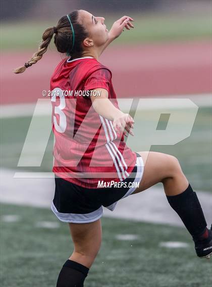 Thumbnail 3 in Glendora vs. Walnut photogallery.