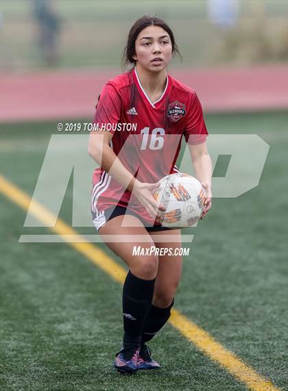 Thumbnail 2 in Glendora vs. Walnut photogallery.