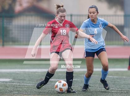 Thumbnail 2 in Glendora vs. Walnut photogallery.