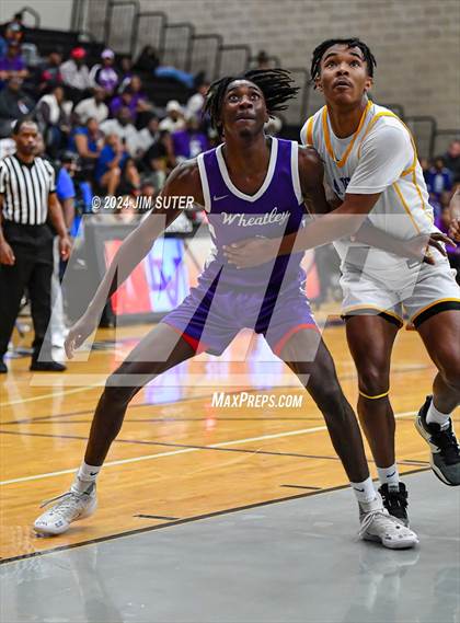Thumbnail 3 in La Vega vs Wheatley (UIL 4A Reg III Quarterfinal) photogallery.