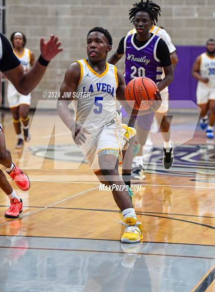 Thumbnail 1 in La Vega vs Wheatley (UIL 4A Reg III Quarterfinal) photogallery.