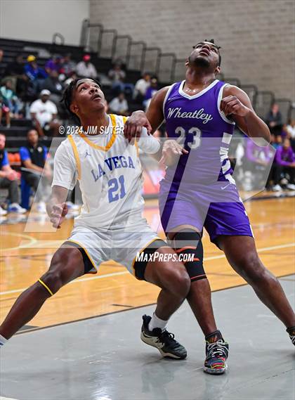 Thumbnail 1 in La Vega vs Wheatley (UIL 4A Reg III Quarterfinal) photogallery.