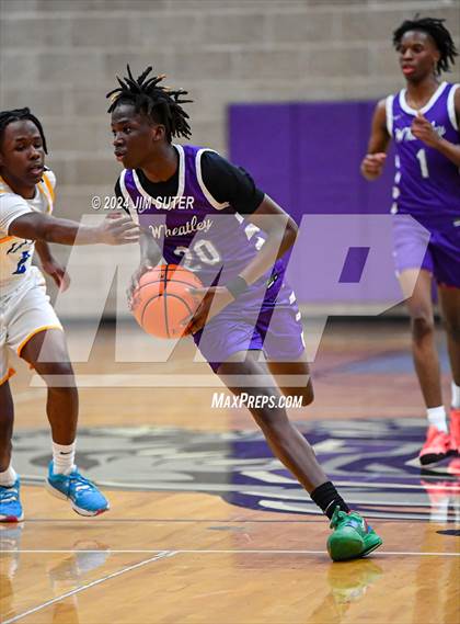 Thumbnail 3 in La Vega vs Wheatley (UIL 4A Reg III Quarterfinal) photogallery.