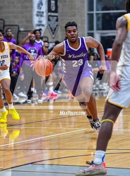 Thumbnail 1 in La Vega vs Wheatley (UIL 4A Reg III Quarterfinal) photogallery.