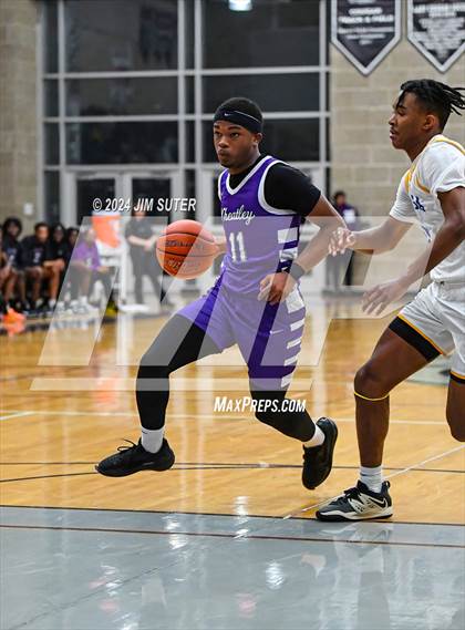 Thumbnail 3 in La Vega vs Wheatley (UIL 4A Reg III Quarterfinal) photogallery.