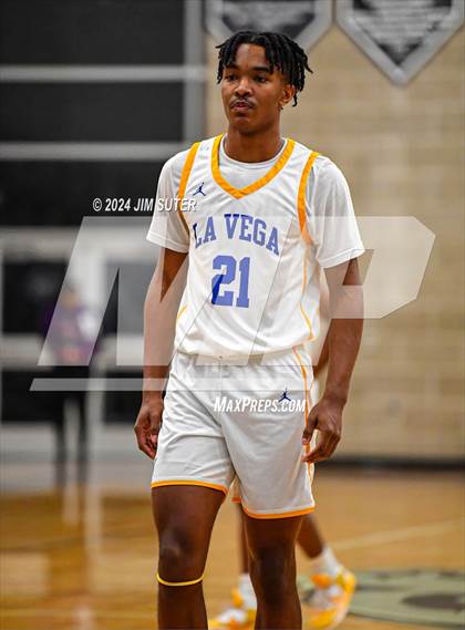 Thumbnail 3 in La Vega vs Wheatley (UIL 4A Reg III Quarterfinal) photogallery.