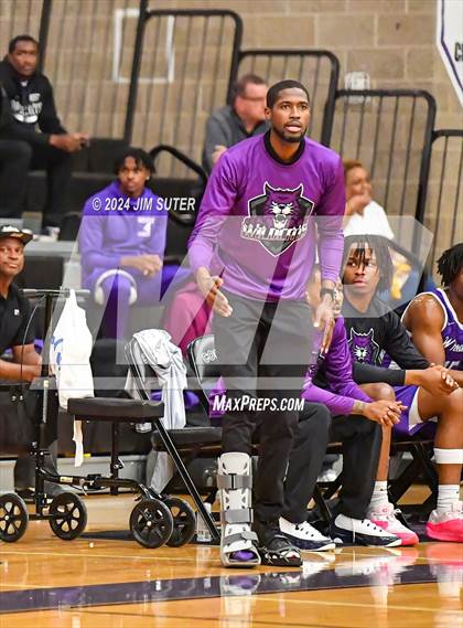 Thumbnail 3 in La Vega vs Wheatley (UIL 4A Reg III Quarterfinal) photogallery.