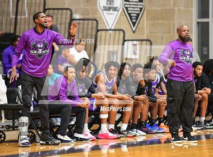 Thumbnail 1 in La Vega vs Wheatley (UIL 4A Reg III Quarterfinal) photogallery.