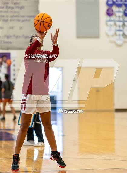 Thumbnail 3 in Weiss vs. Westwood (I45 Showdown) photogallery.