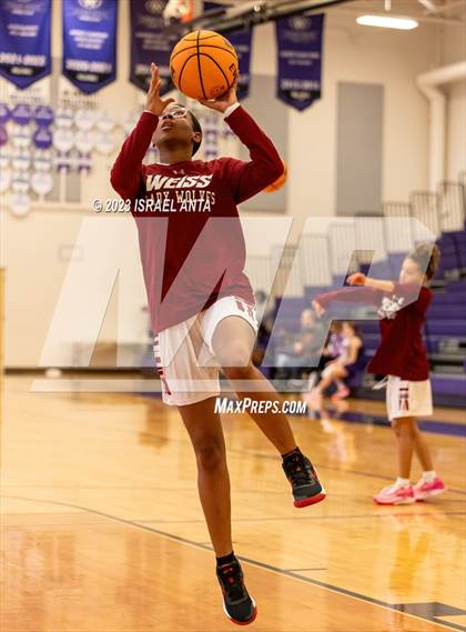 Thumbnail 3 in Weiss vs. Westwood (I45 Showdown) photogallery.