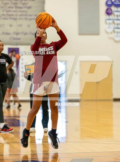 Thumbnail 2 in Weiss vs. Westwood (I45 Showdown) photogallery.