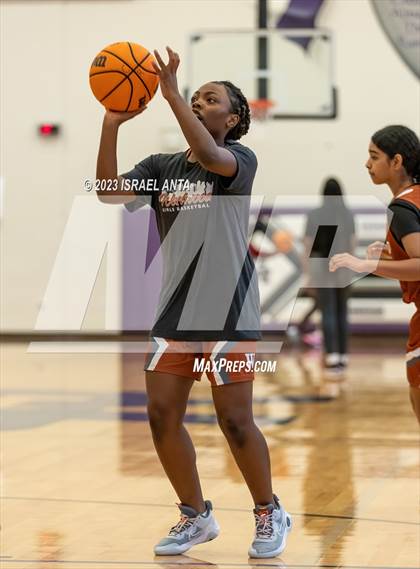Thumbnail 2 in Weiss vs. Westwood (I45 Showdown) photogallery.
